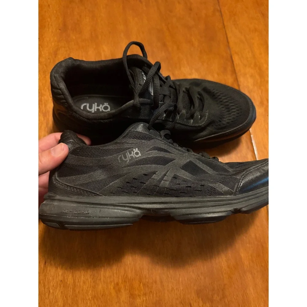 Ryka Devotion Plus 3 Womens Walking Shoes Black RE-ZORB Sneakers Size 9.5 M